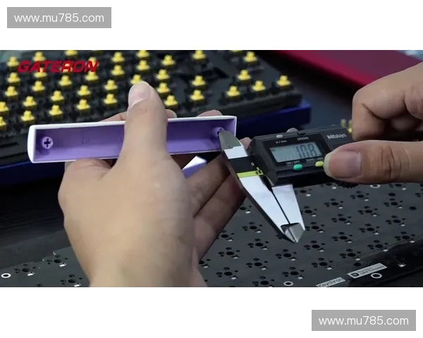 《探索风暴英雄键盘操作技巧 提升游戏体验的秘密武器》